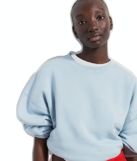 Sudadera azul cielo oversize