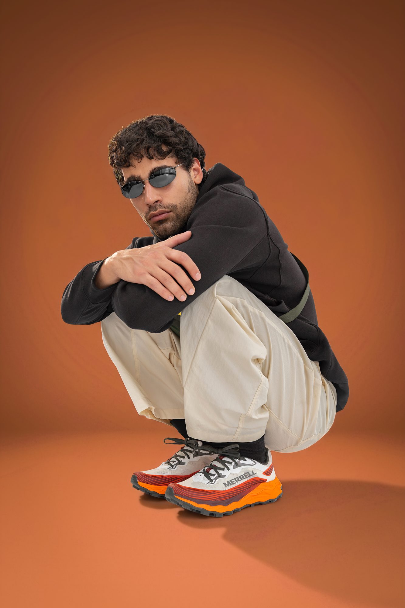 FOTO · ESTUDIO · J00005557 naranja